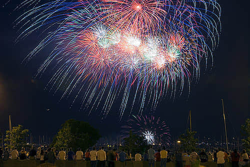 181600942 3e4d64a75d 100 Breathtaking Fireworks Photography Around The World