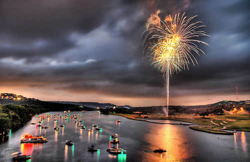 182191565 0537107963 100 Breathtaking Fireworks Photography Around The World