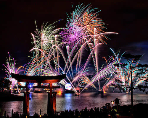 3043760419 a25ffb950a 100 Breathtaking Fireworks Photography Around The World