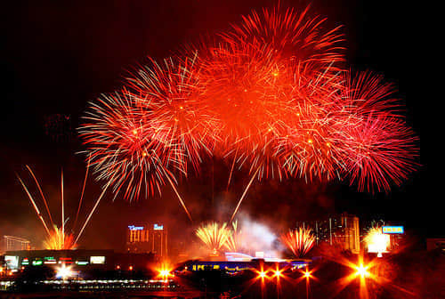 3157454740 d511238661 100 Breathtaking Fireworks Photography Around The World