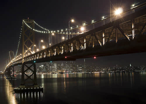 A Night at The Bay Bridge 60 Examples of Beautiful Night Shots